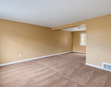 2022 Lindsay Road - Photo Thumbnail 4