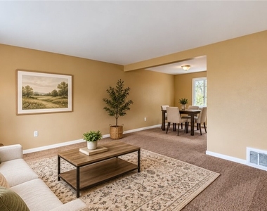 2022 Lindsay Road - Photo Thumbnail 5