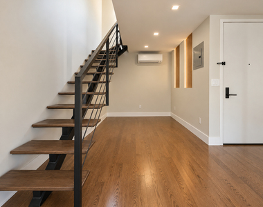 334 Evergreen Avenue - Photo Thumbnail 2