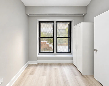 2172 Amsterdam Avenue - Photo Thumbnail 5