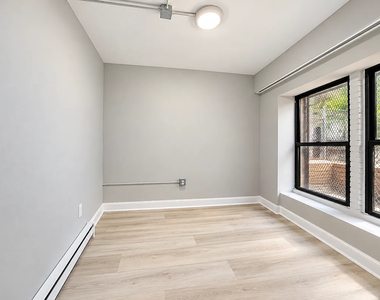 2172 Amsterdam Avenue - Photo Thumbnail 6