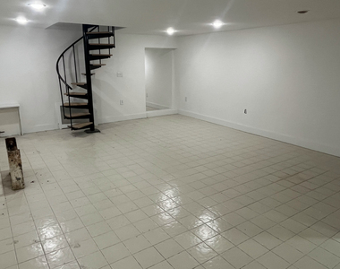 162 West 80th Street - Photo Thumbnail 6