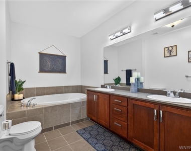 210 Ellicott Street - Photo Thumbnail 32