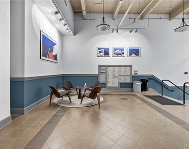 210 Ellicott Street - Photo Thumbnail 9