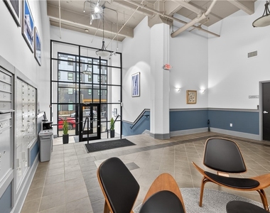 210 Ellicott Street - Photo Thumbnail 12