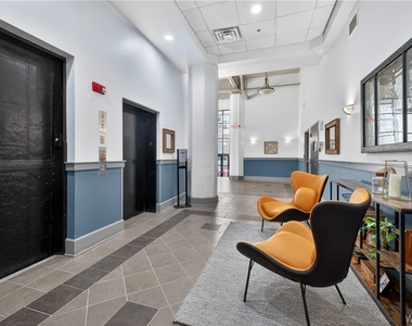 210 Ellicott Street - Photo Thumbnail 13