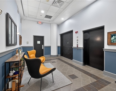 210 Ellicott Street - Photo Thumbnail 10