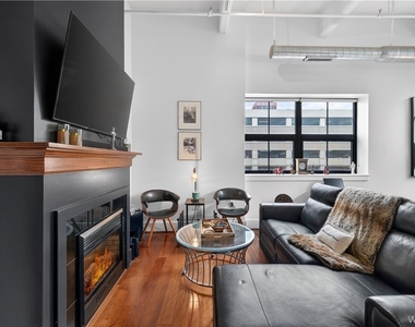 210 Ellicott Street - Photo Thumbnail 21