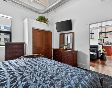 210 Ellicott Street - Photo Thumbnail 29