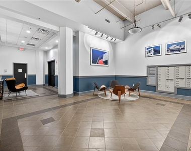 210 Ellicott Street - Photo Thumbnail 11