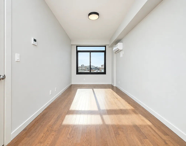 594 Bushwick Avenue - Photo Thumbnail 6