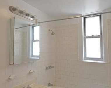 W 13th St - Photo Thumbnail 2