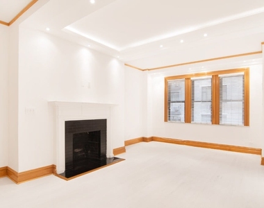  West 58th Street - Photo Thumbnail 1