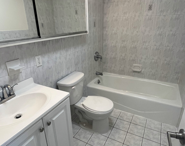 50 West 90th Street - Photo Thumbnail 4
