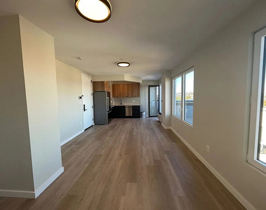 1584 Fulton Street - Photo Thumbnail 2