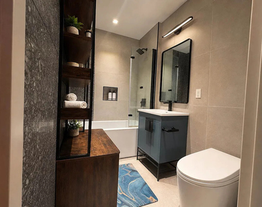 193 Greenpoint Avenue - Photo Thumbnail 8
