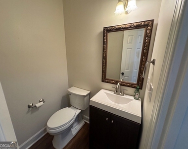 3314 Collier Point - Photo Thumbnail 7