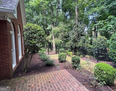 3314 Collier Point - Photo Thumbnail 19