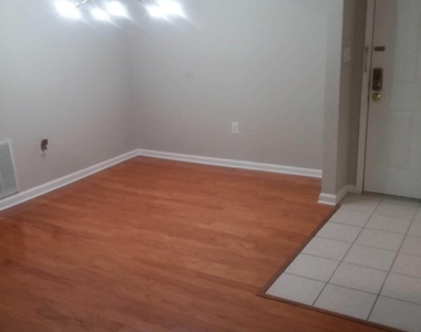 4111 Pine Heights Drive Ne - Photo Thumbnail 4