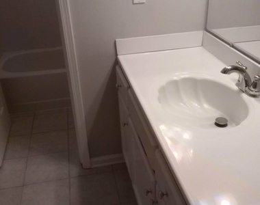 4111 Pine Heights Drive Ne - Photo Thumbnail 10
