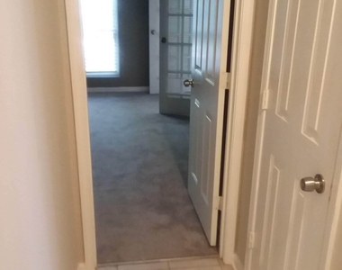 4111 Pine Heights Drive Ne - Photo Thumbnail 14