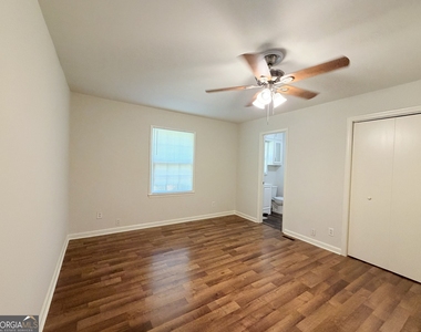 197 Cooper Lake Road Se - Photo Thumbnail 9