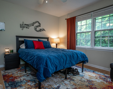 200 E Cloverhurst Avenue - Photo Thumbnail 9
