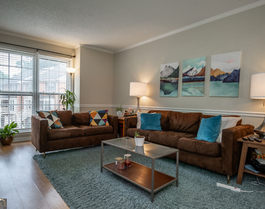 200 E Cloverhurst Avenue - Photo Thumbnail 3
