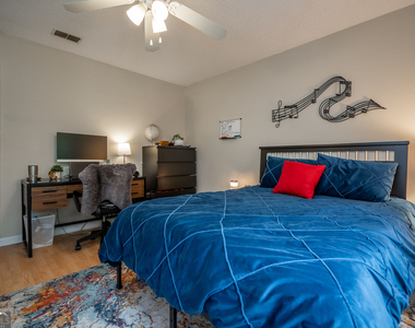 200 E Cloverhurst Avenue - Photo Thumbnail 10