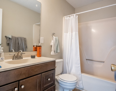200 E Cloverhurst Avenue - Photo Thumbnail 11