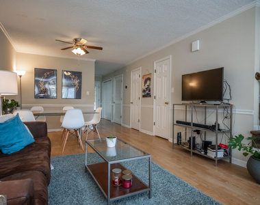 200 E Cloverhurst Avenue - Photo Thumbnail 2