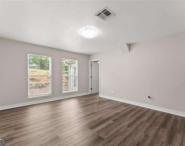 2050 Shaffer Road - Photo Thumbnail 22