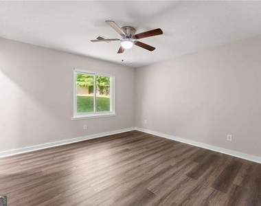 2050 Shaffer Road - Photo Thumbnail 17