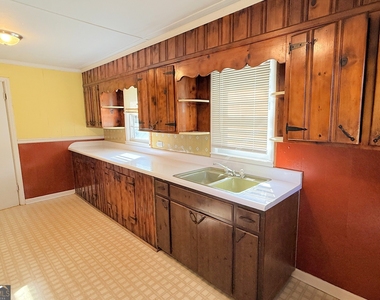 126 Kiker Street - Photo Thumbnail 5