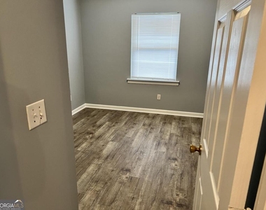 21 Widgeon Way Nw - Photo Thumbnail 6