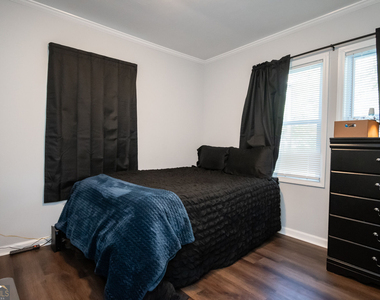 120 Hillside Street - Photo Thumbnail 16