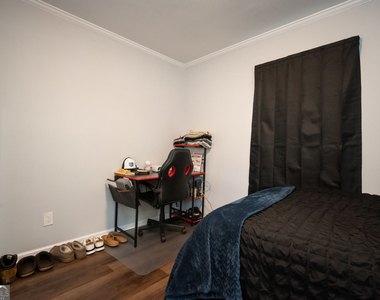 120 Hillside Street - Photo Thumbnail 17