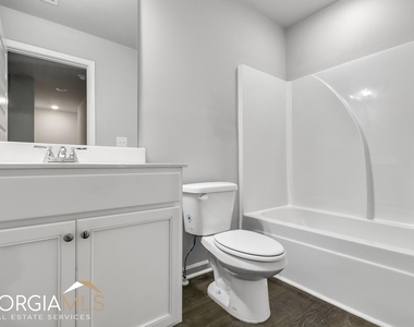 15 Sprayberry Road - Photo Thumbnail 18
