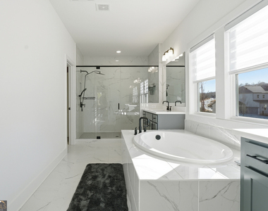 415 Oakleigh Avenue - Photo Thumbnail 50
