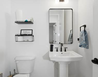 415 Oakleigh Avenue - Photo Thumbnail 30