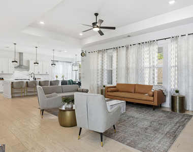 415 Oakleigh Avenue - Photo Thumbnail 15