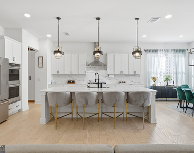415 Oakleigh Avenue - Photo Thumbnail 19