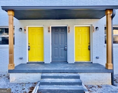 536 College Street - Photo Thumbnail 1