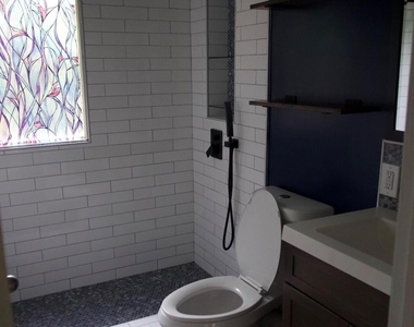 3304 Spring Drive - Photo Thumbnail 12