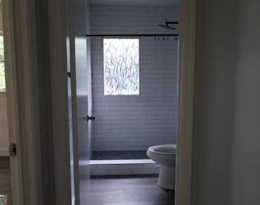 3304 Spring Drive - Photo Thumbnail 11