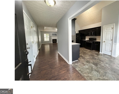 344 River Landing Drive - Photo Thumbnail 5