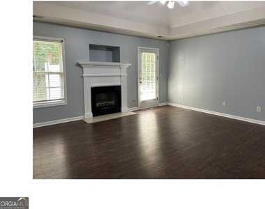 344 River Landing Drive - Photo Thumbnail 10
