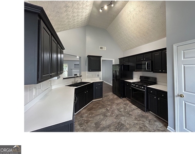 344 River Landing Drive - Photo Thumbnail 4