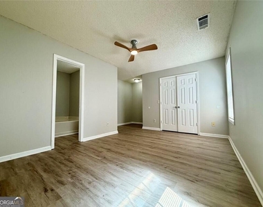 2154 Olmadison View - Photo Thumbnail 10