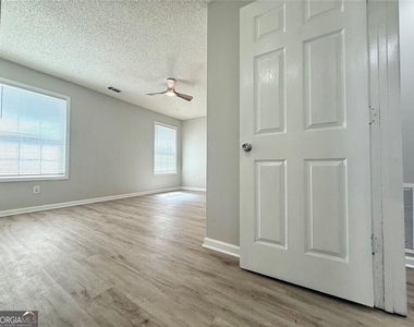 2154 Olmadison View - Photo Thumbnail 11